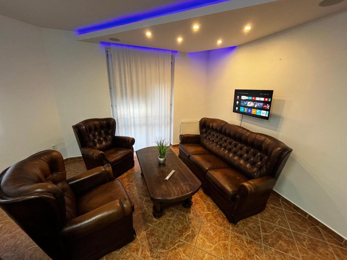 Apartman Nico Дунавска Стреда Екстериор снимка