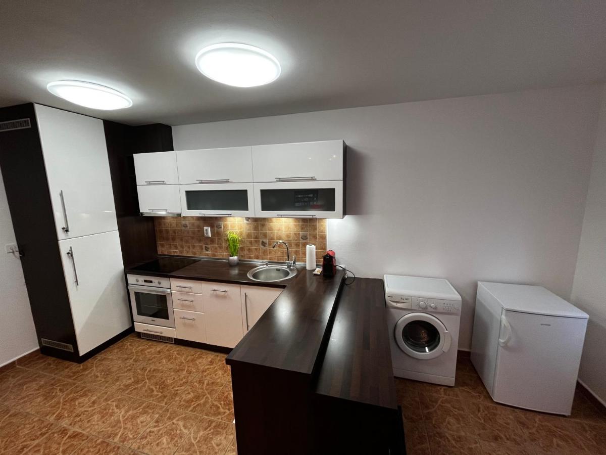 Apartman Nico Дунавска Стреда Екстериор снимка